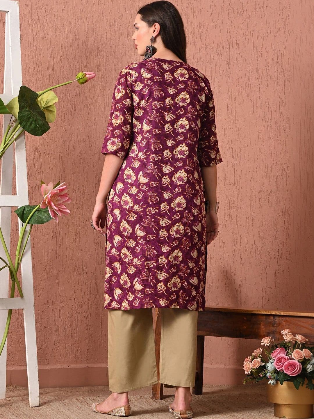 HERE&NOW Women Floral Printed Kurta thumbnail 2