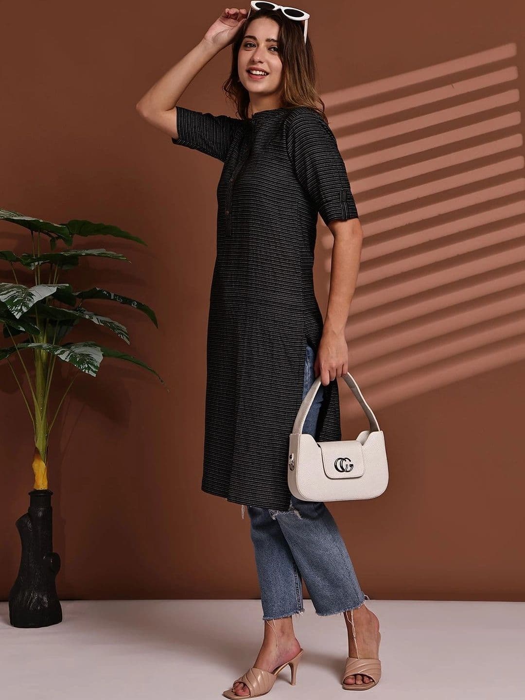 KALINI Women Striped Kurta thumbnail 4