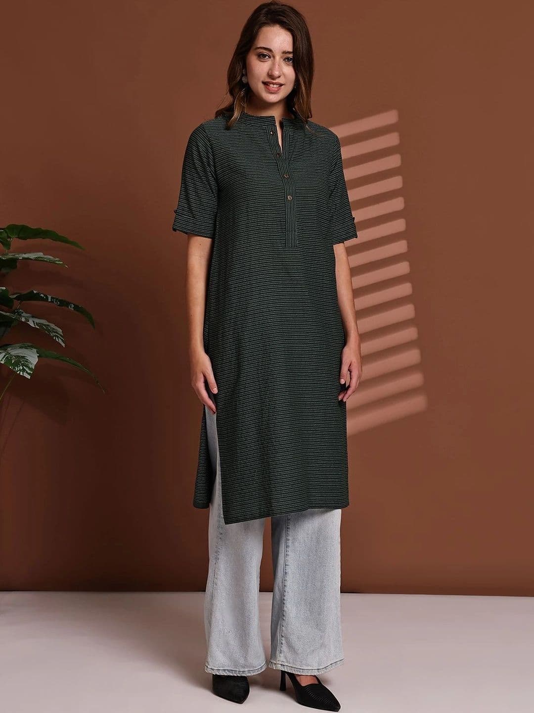 KALINI Women Striped Kurta thumbnail 5