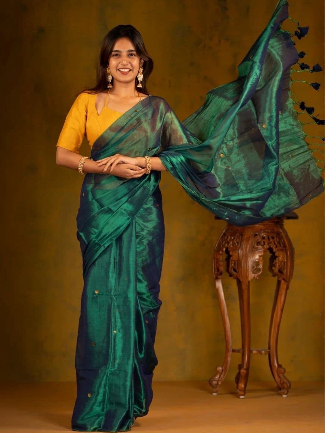 all about you women Fancy Cotton handloom Saree With Blouse Piece - view 1