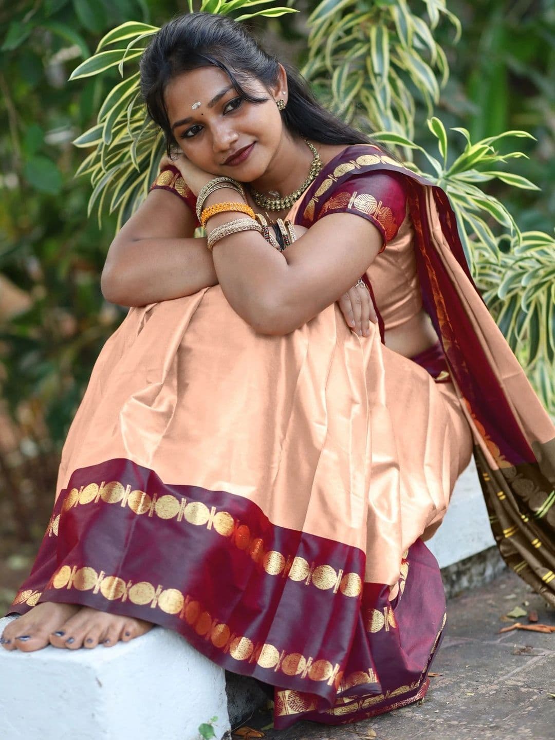KALINI Woven Design Zari Designer Gadwal Saree thumbnail 3