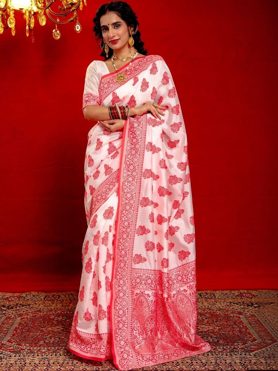 Satrani Woven Silk Baluchari Saree with Blouse Piece - view 1