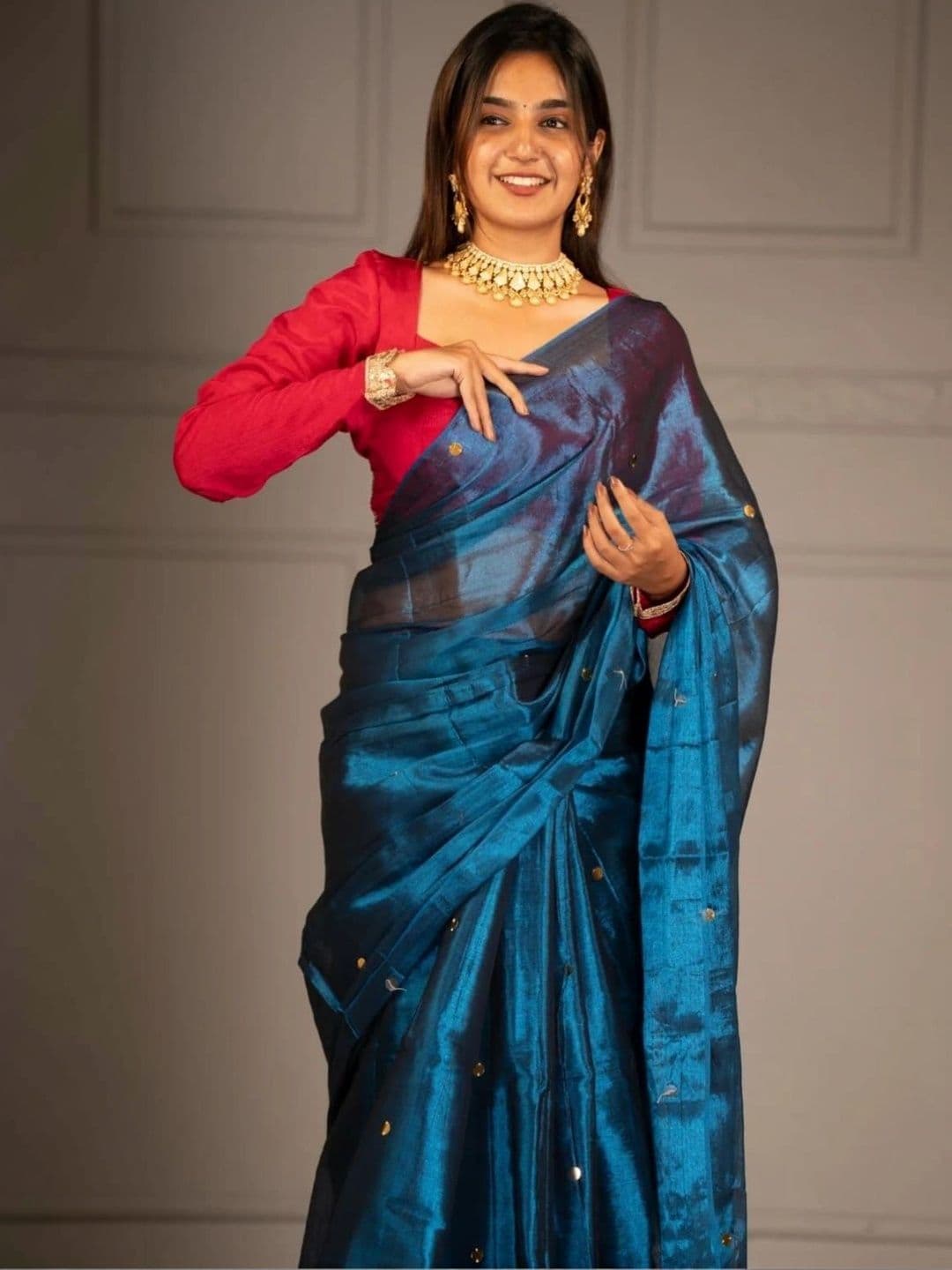 Sangria Ethnic Motifs Sequinned Tissue Chanderi Saree thumbnail 2