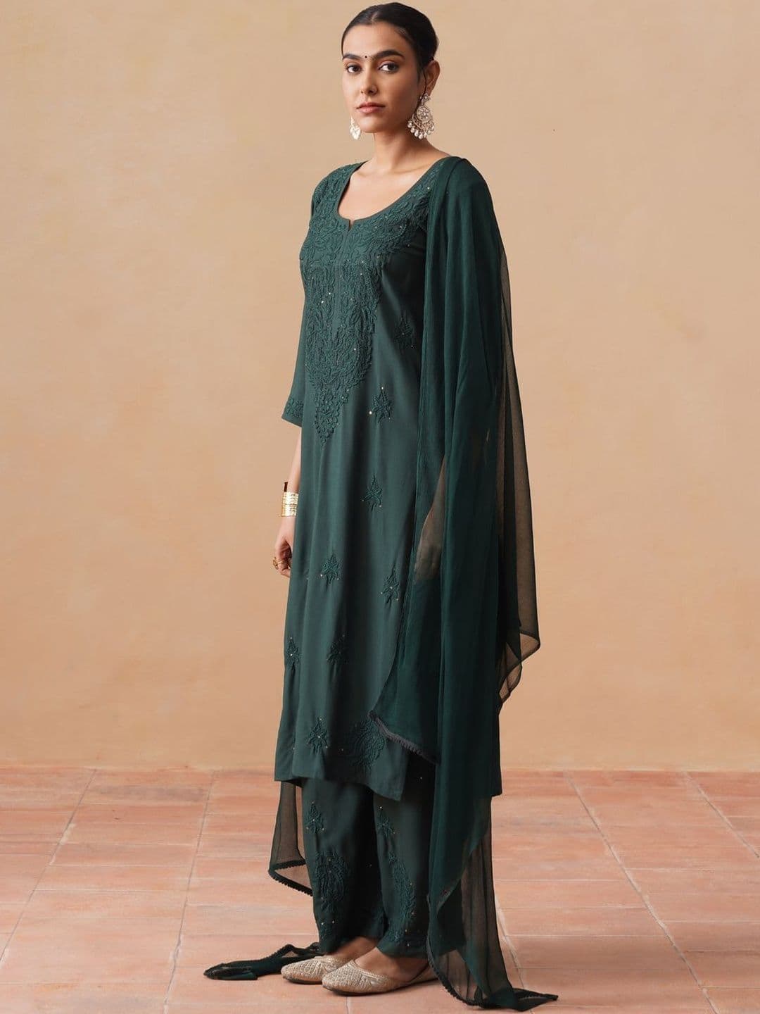 SAZRIKA Women Embroidered Regular Chikankari Kurta with Palazzos & With Dupatta thumbnail 2