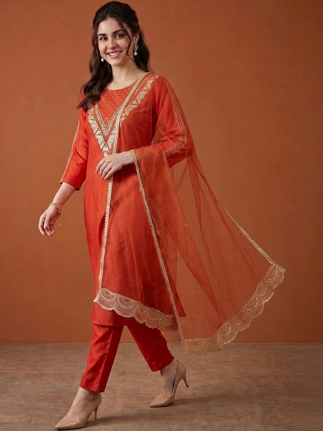 SAINOOR Women Ethnic Motifs Embroidered Regular Thread Work Kurta with Trousers & With Dupatta thumbnail 2