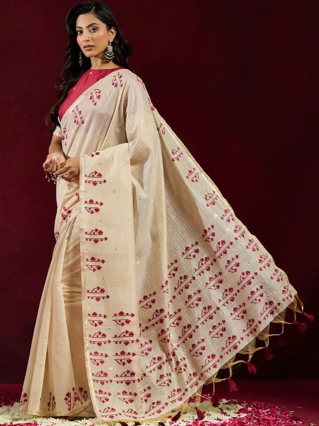 kasee Floral Zari Pure Cotton Designer Saree thumbnail 3