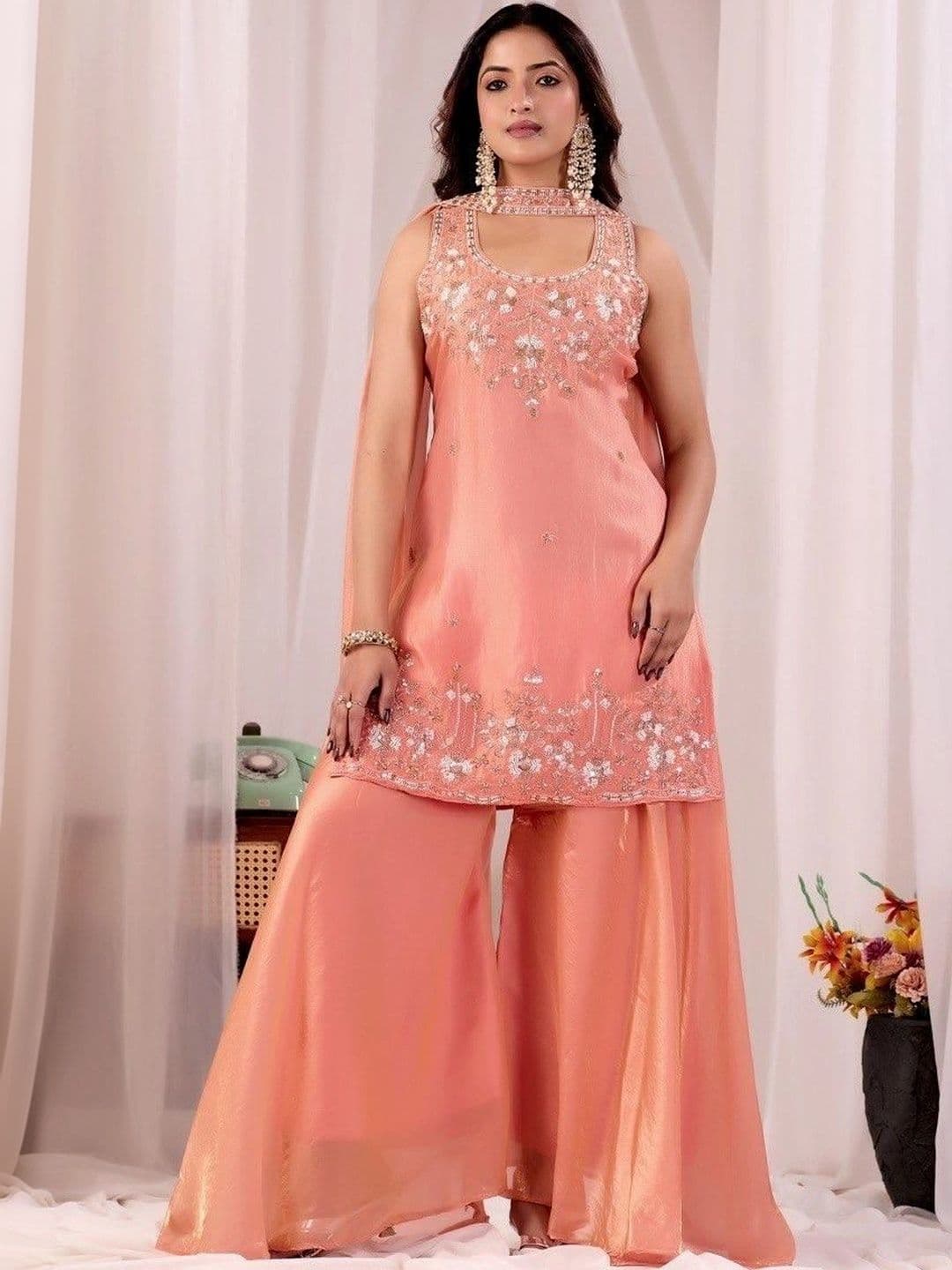 Bouncer Berry Women Ethnic Motifs Embroidered Regular Sequinned Pure Silk Kurta with Sharara & With Dupatta thumbnail 5