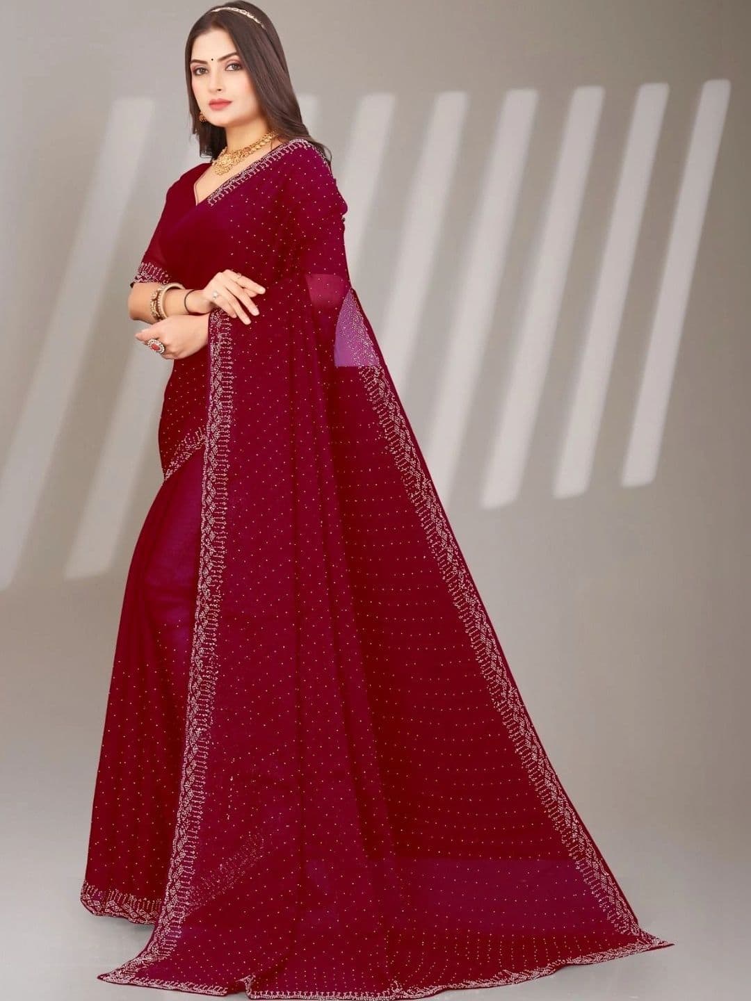 Fashion Mantra Embellished Poly Chiffon Saree thumbnail 2
