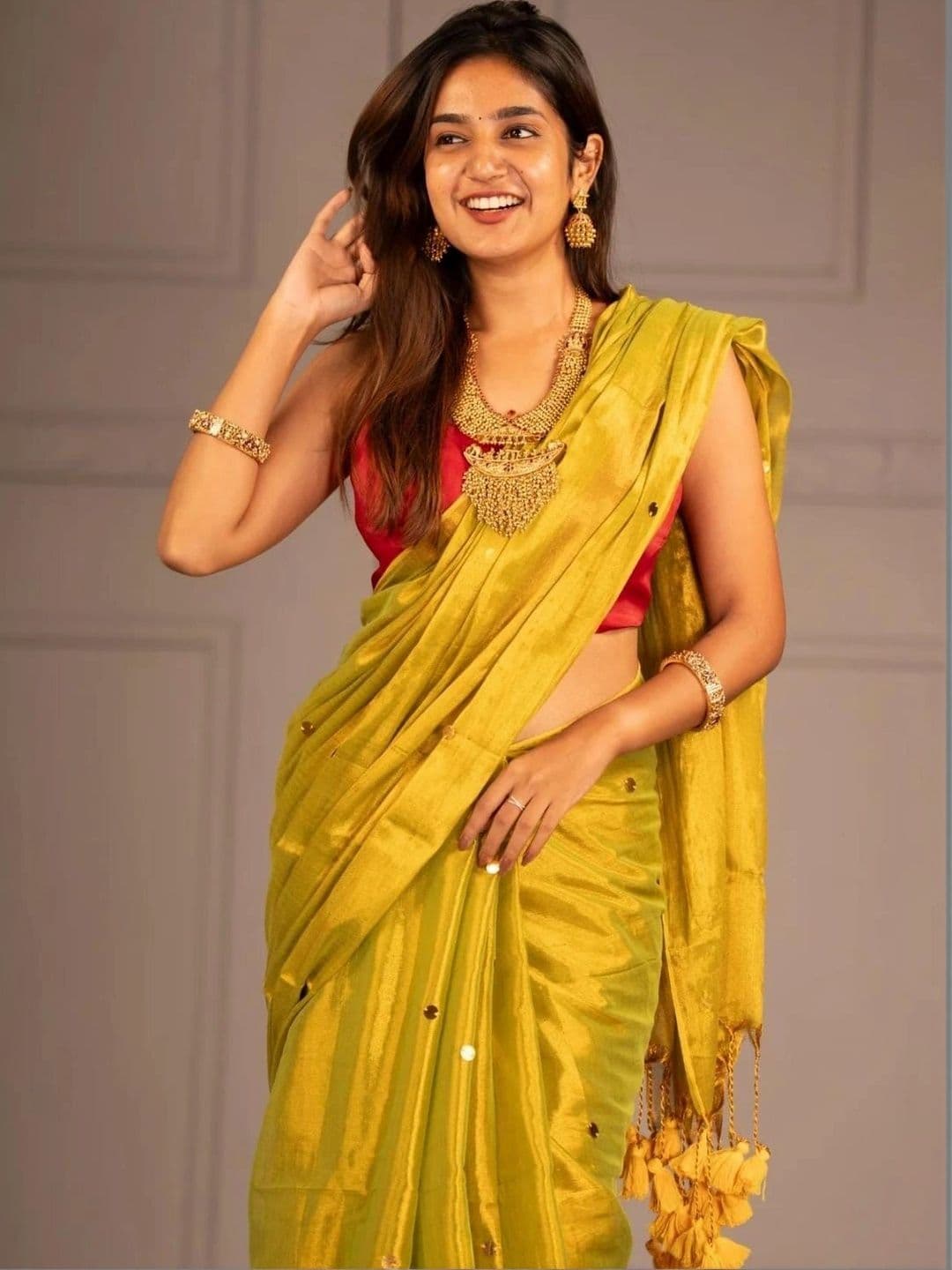 Sangria Sequinned Tissue Chanderi Saree thumbnail 6