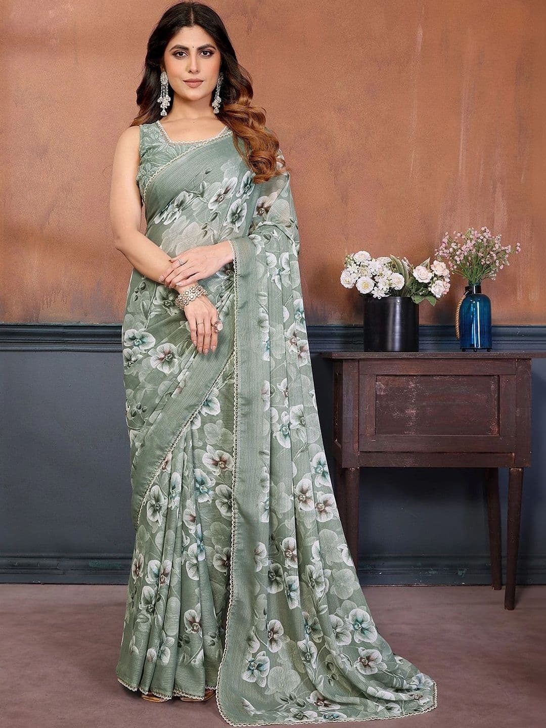 Urban Pallu Floral Pure Chiffon Designer Saree - view 1