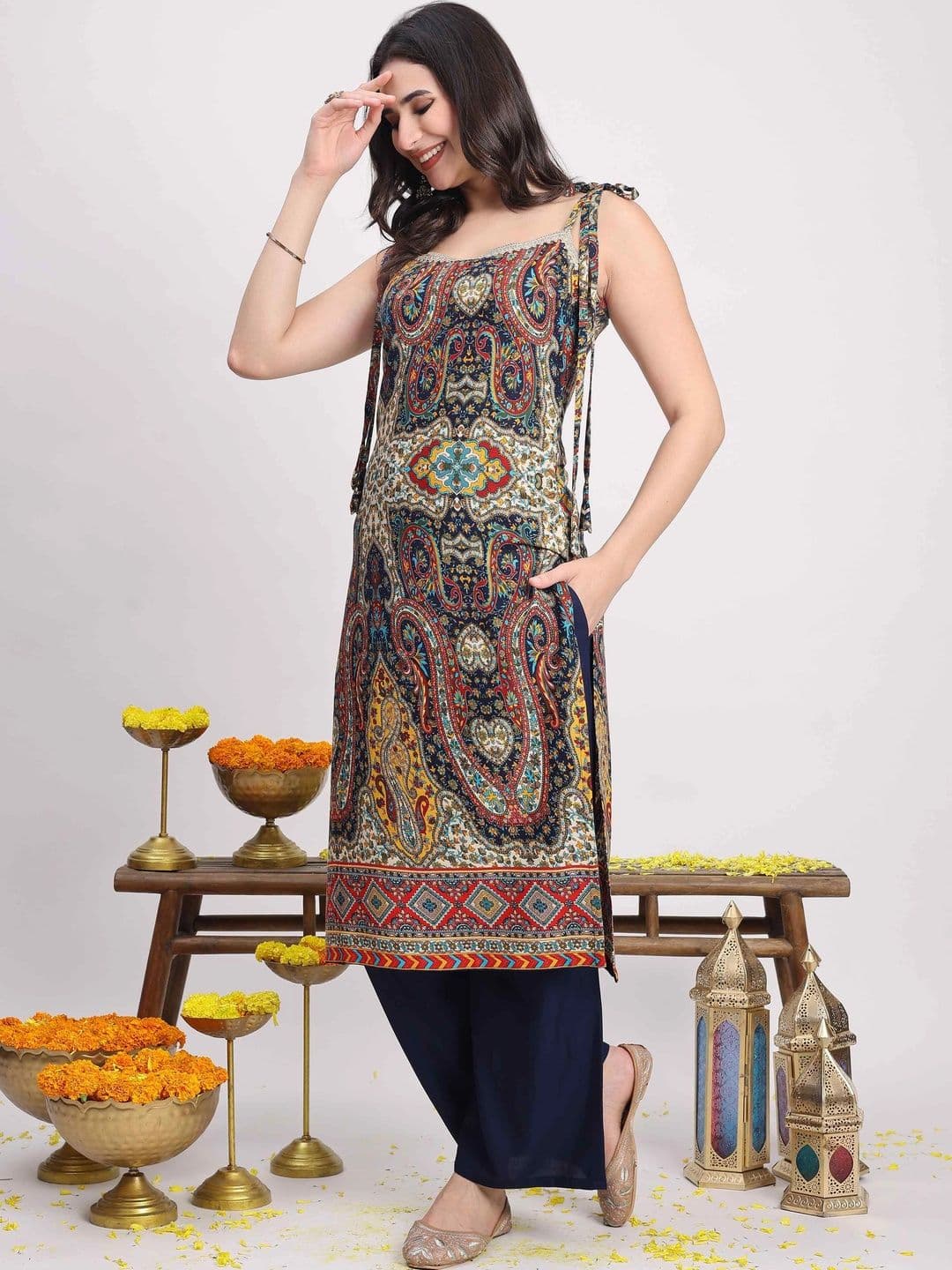 TextileNow Women Paisley Printed Regular Kurta with Trousers thumbnail 6