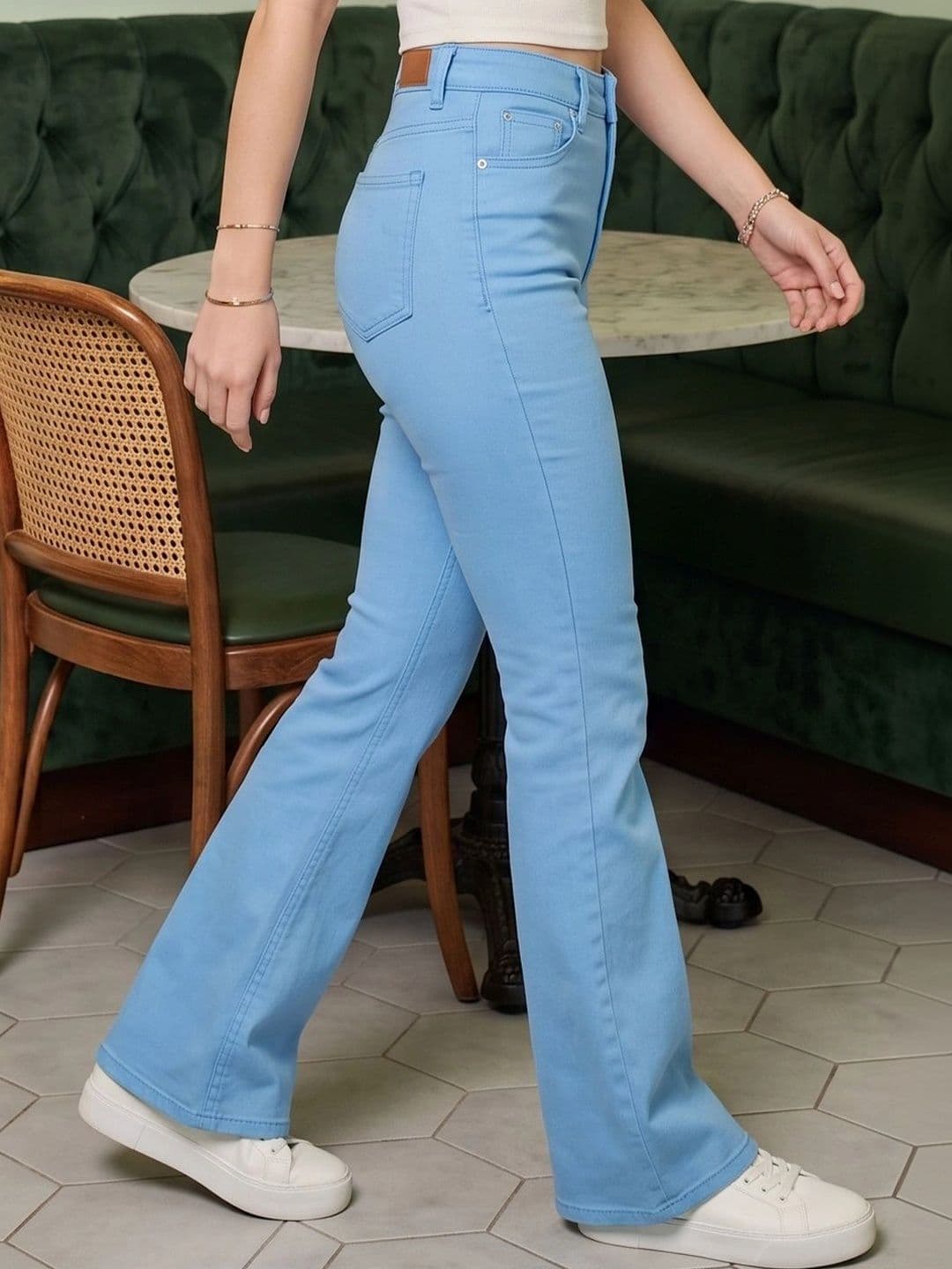 DressBerry Women Chicago Bootcut High-Rise Stretchable Jeans thumbnail 4