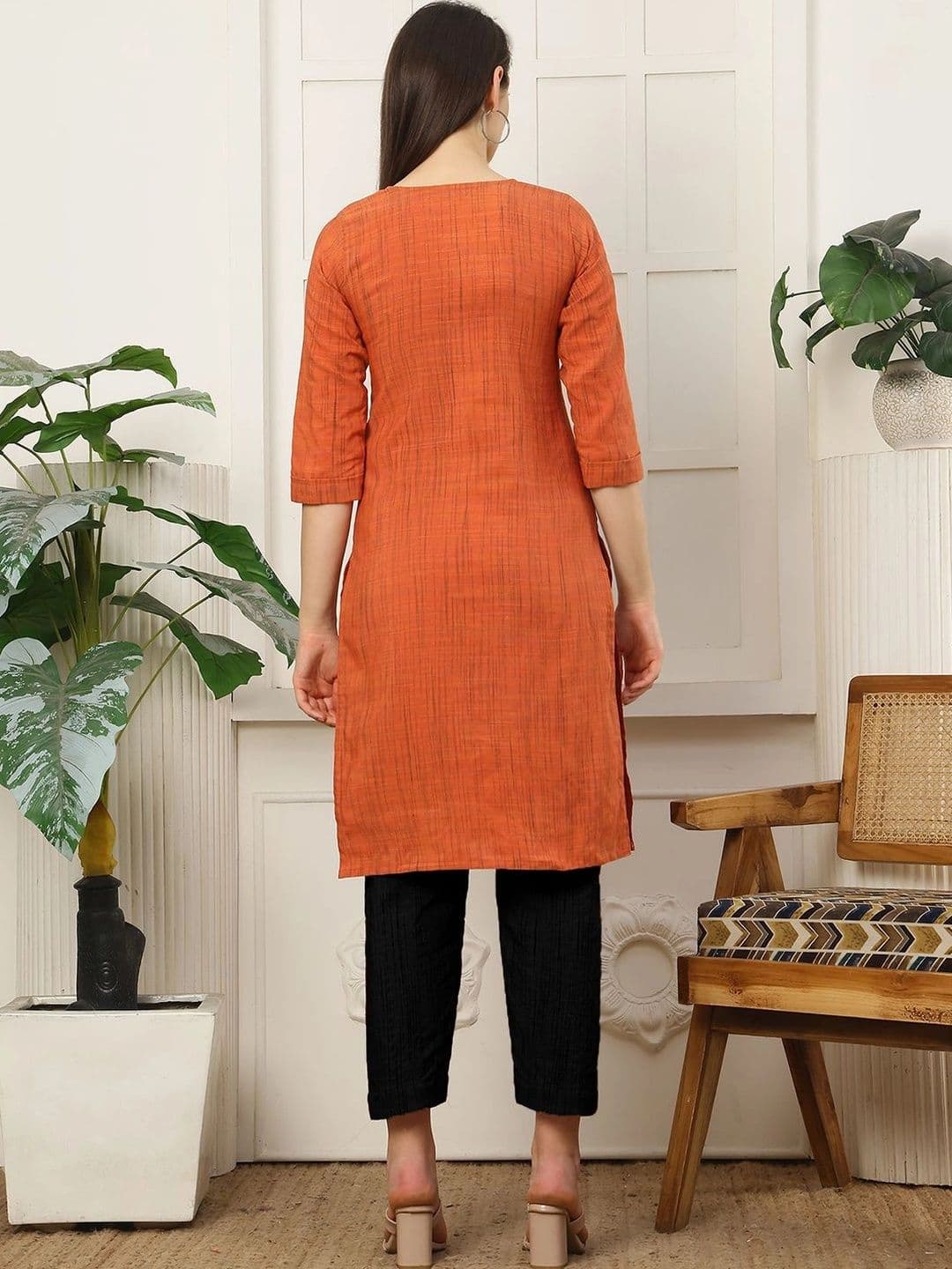 KALINI Women Kurta thumbnail 3