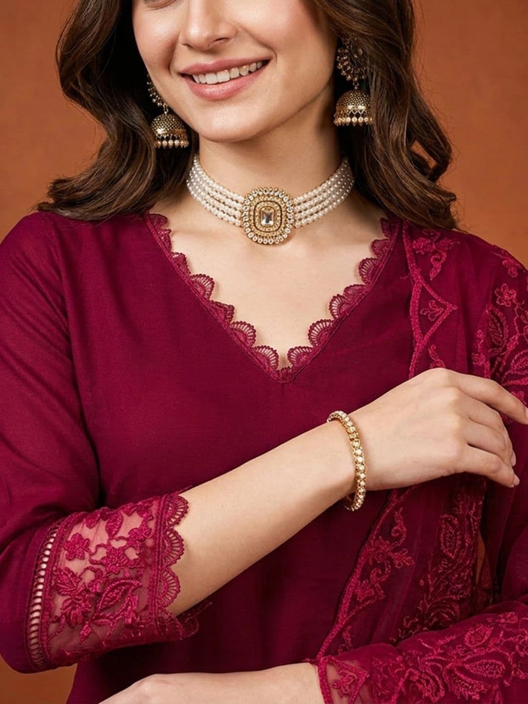SAINOOR Women Regular Thread Work Kurta with Trousers & With Dupatta thumbnail 6