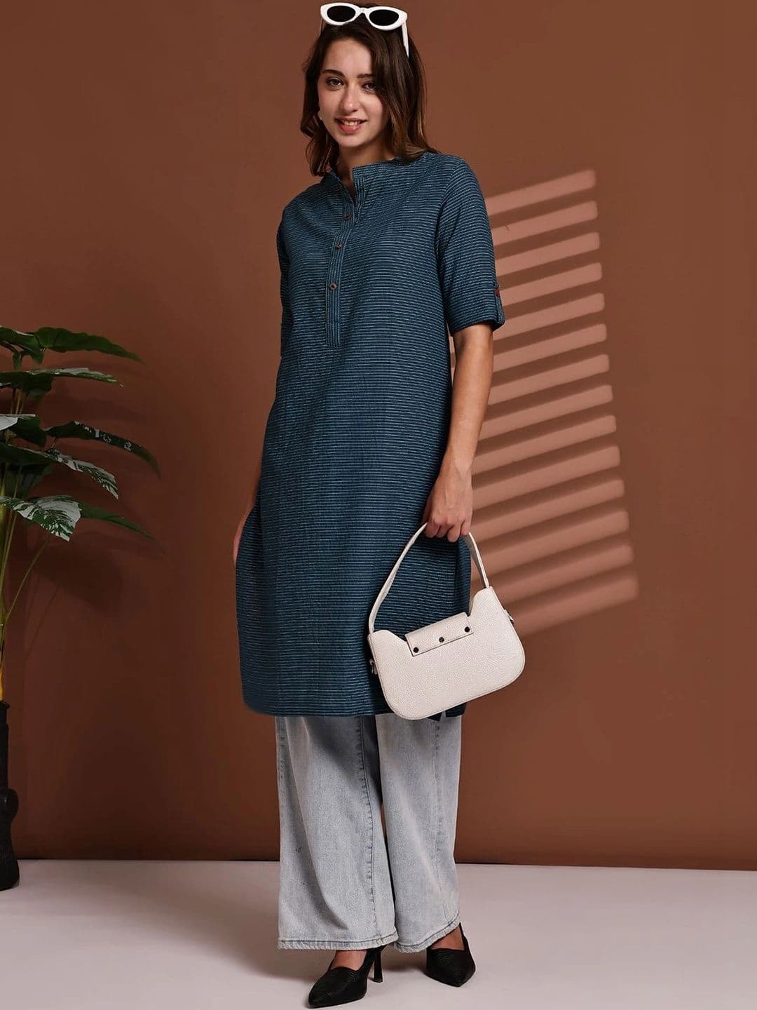 KALINI Women Striped Kurta thumbnail 7