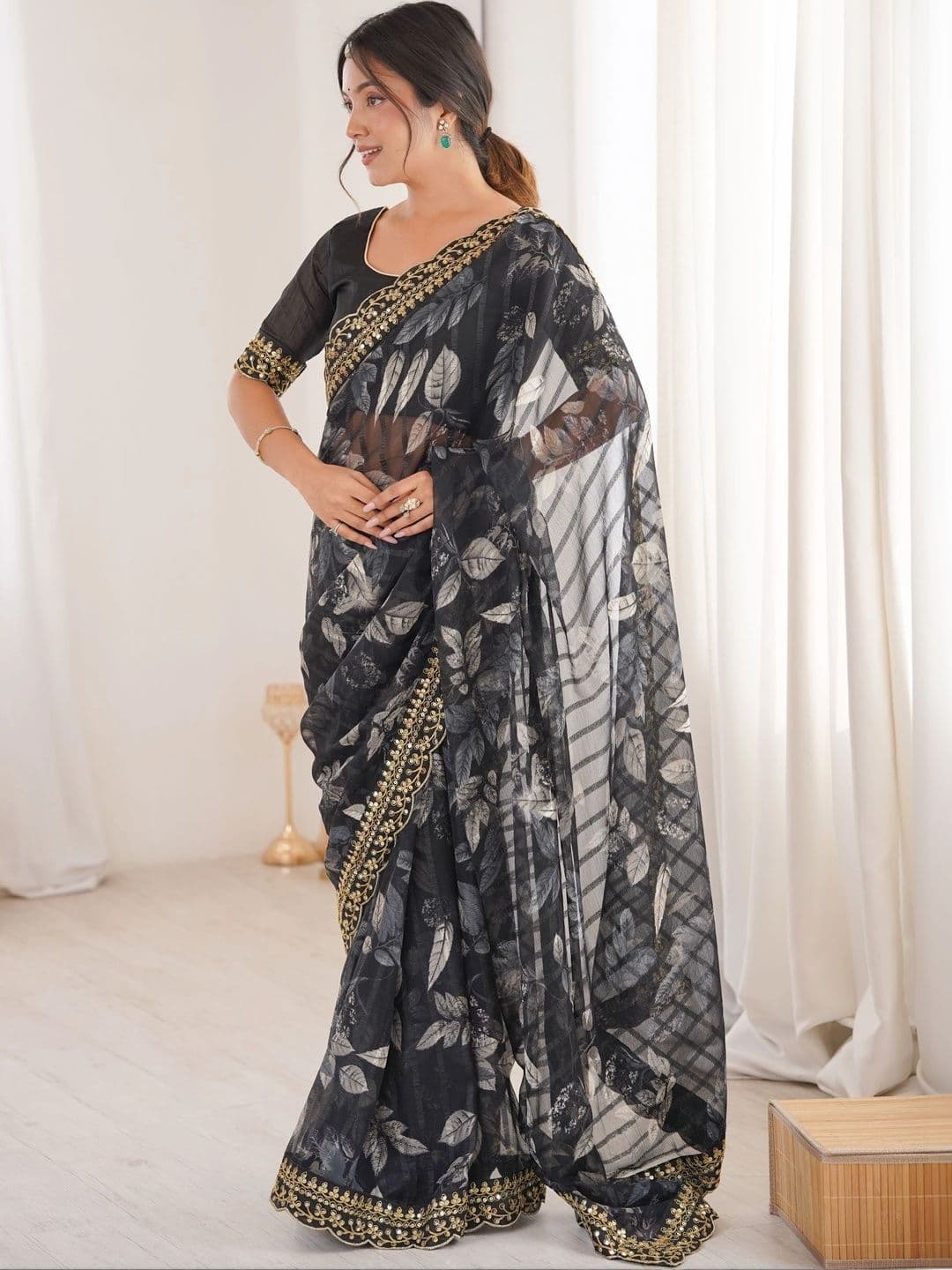 Mitera Ethnic Motifs Embroidered Pure Georgette Saree thumbnail 5