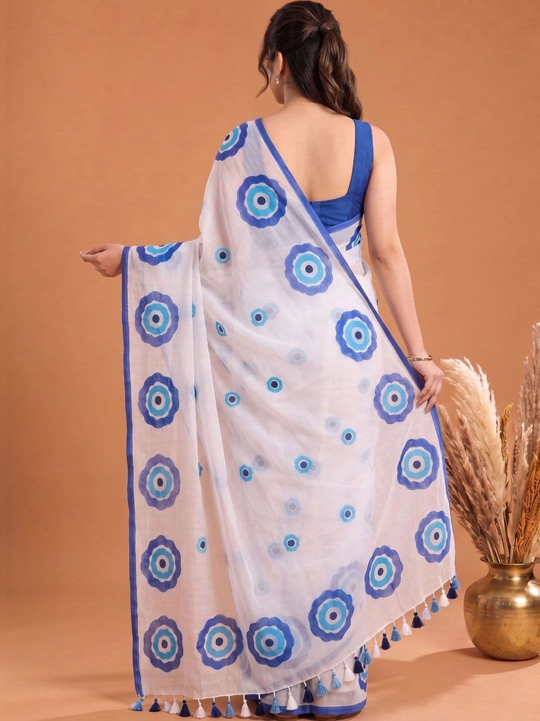 KALINI Tie and Dye Pure Cotton Saree thumbnail 4