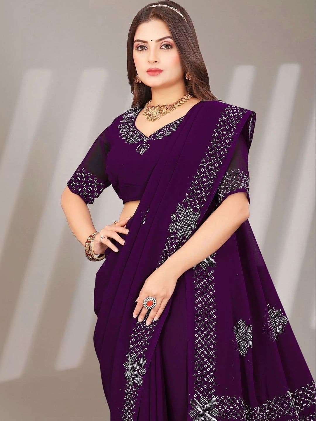 PRANU TRENDS Poly Chiffon Saree thumbnail 4