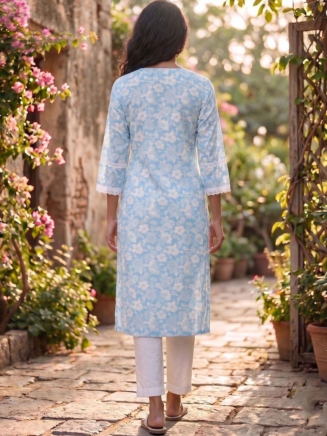 KALINI Women Floral Printed Thread Work Floral Kurta thumbnail 3