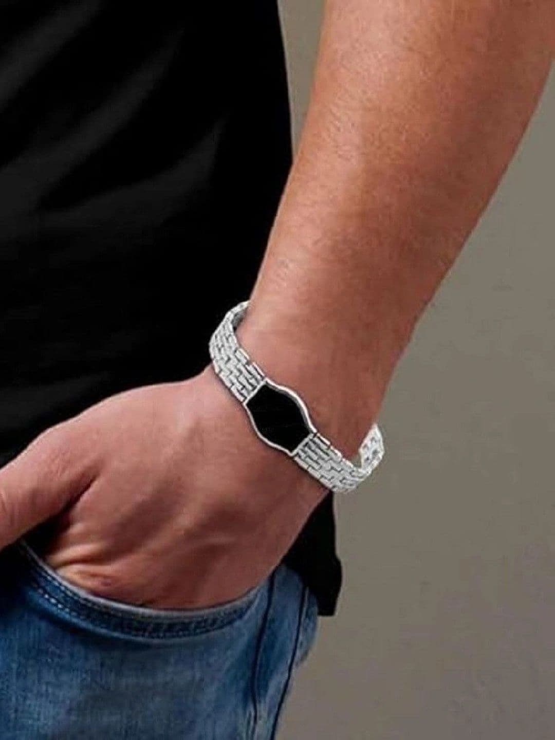 Nevy Men Silver-Plated Link Bracelet thumbnail 3
