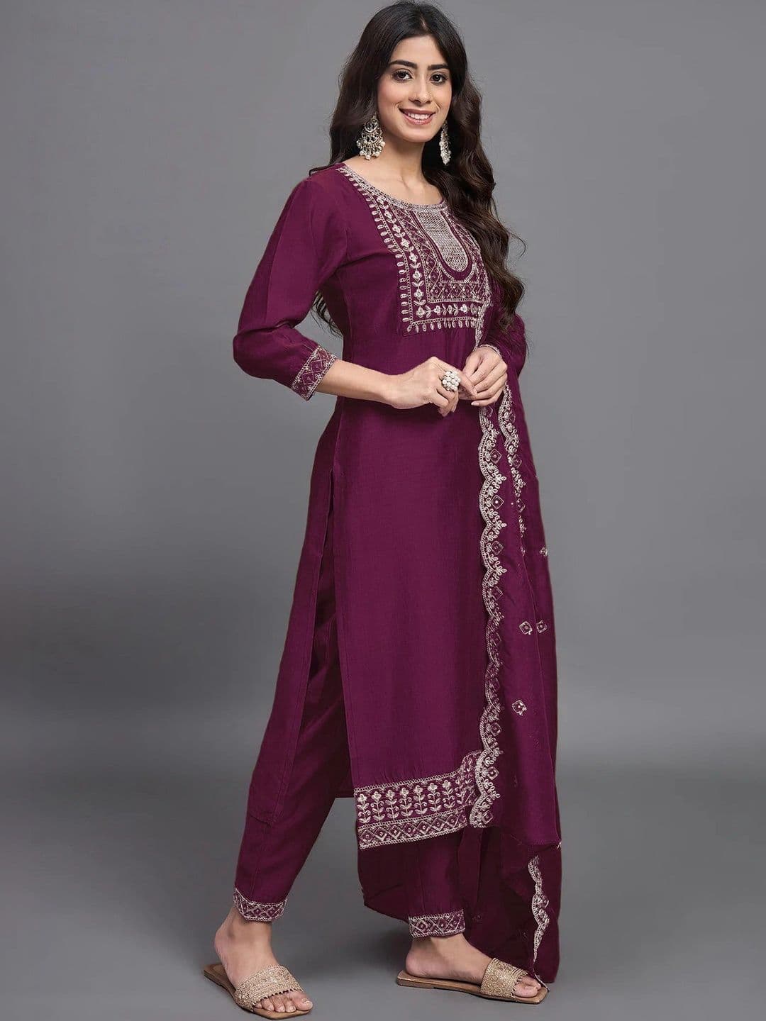 Shree Ramkrishna Fab Women Ethnic Motifs Embroidered Regular Thread Work Kurta with Trousers & With Dupatta thumbnail 2