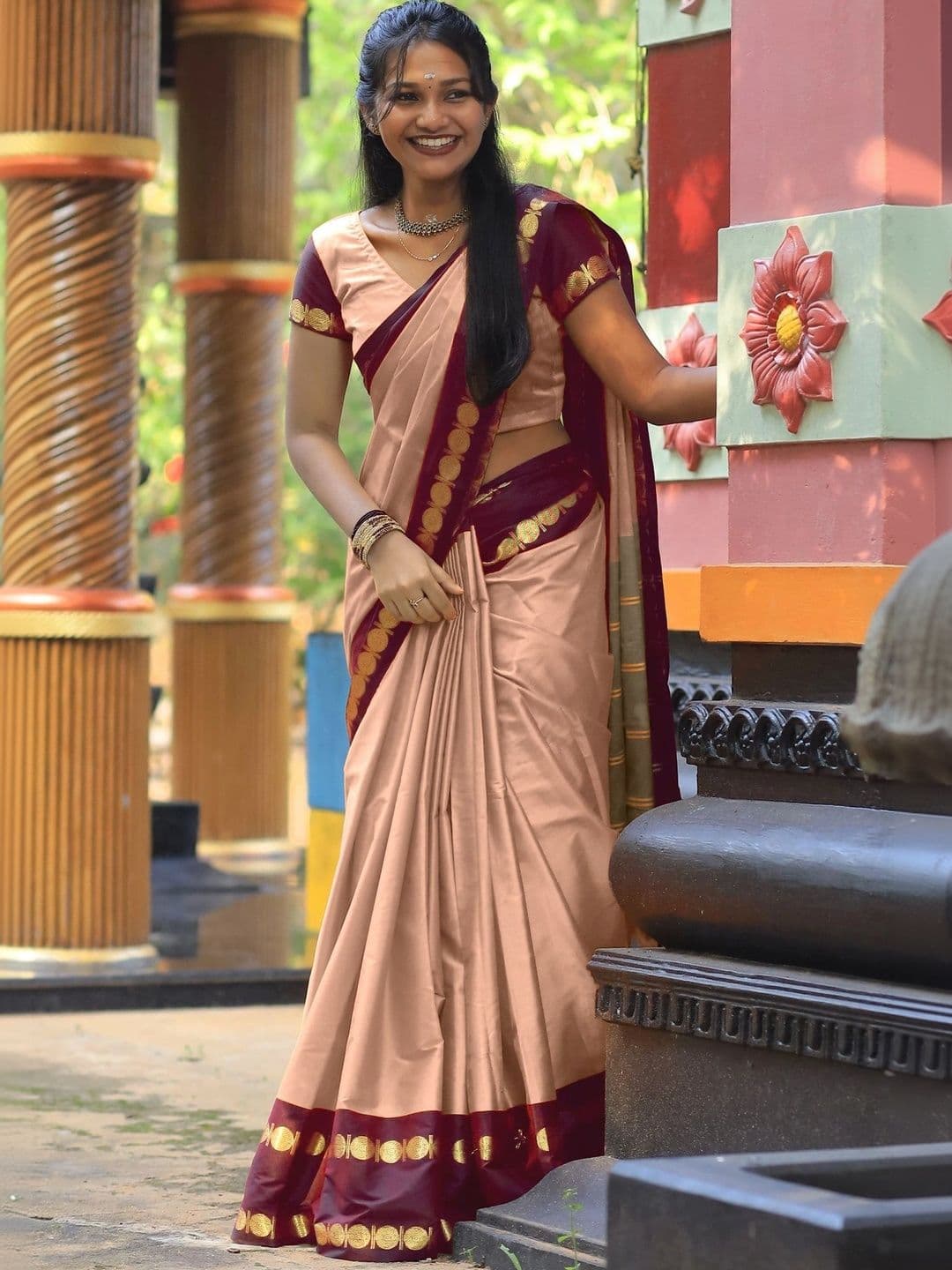 KALINI Woven Design Zari Designer Gadwal Saree thumbnail 5
