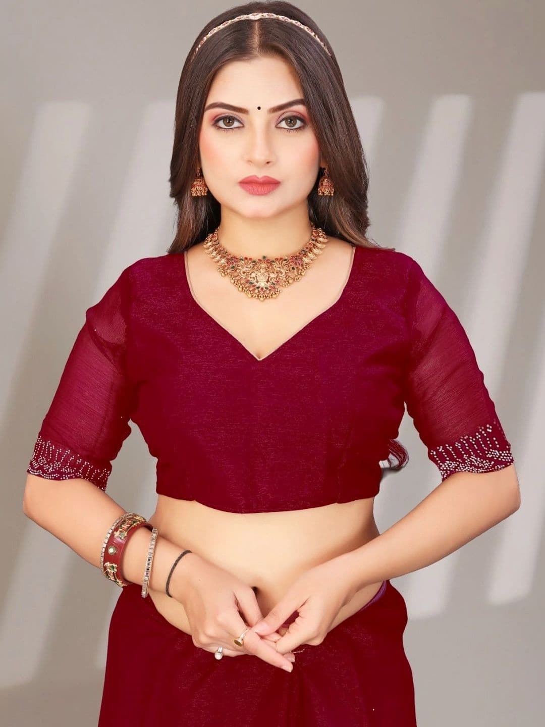 Fashion Mantra Embellished Poly Chiffon Saree thumbnail 4