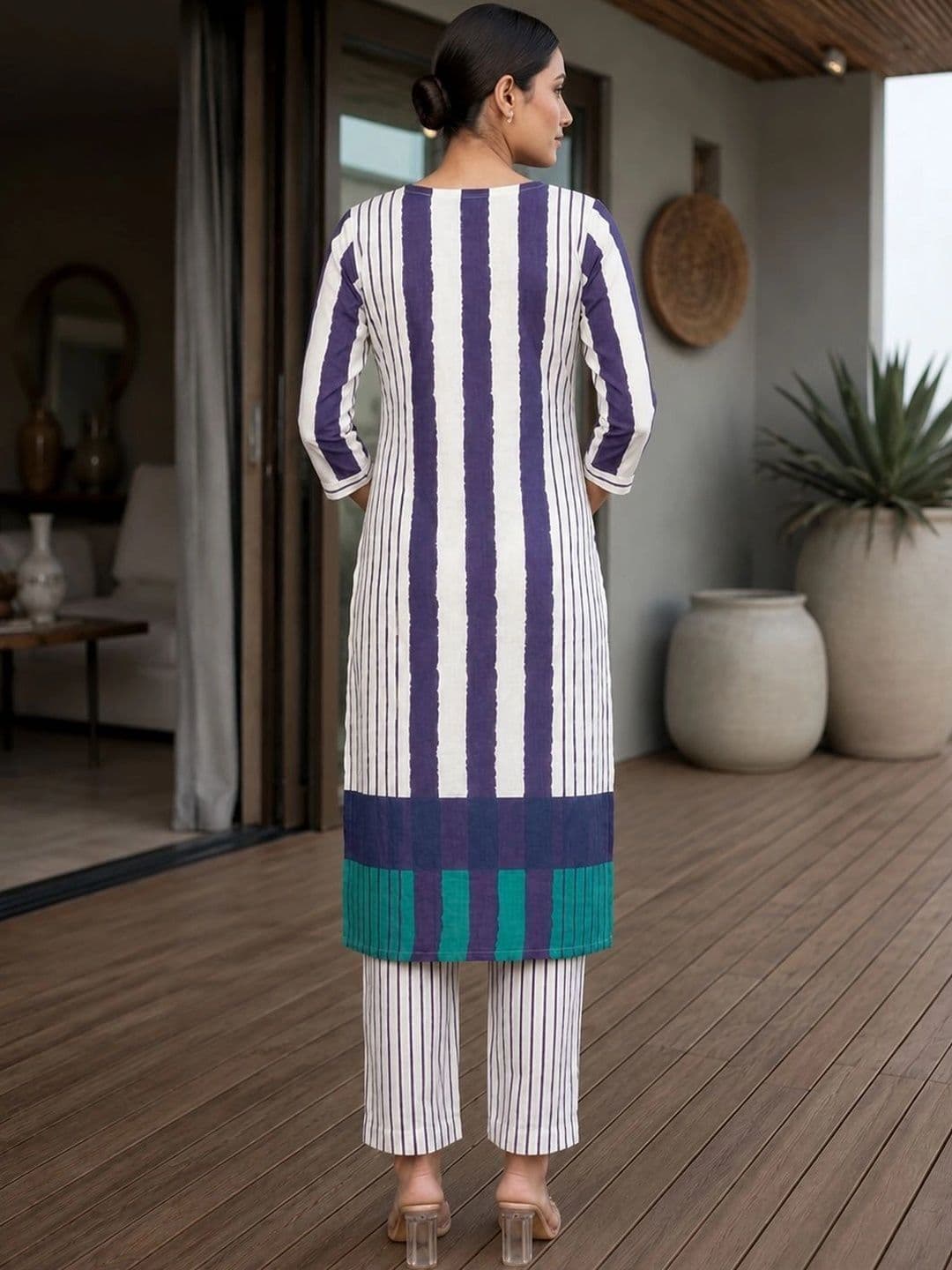 Bunai Women Striped Regular Kurta with Trousers thumbnail 5