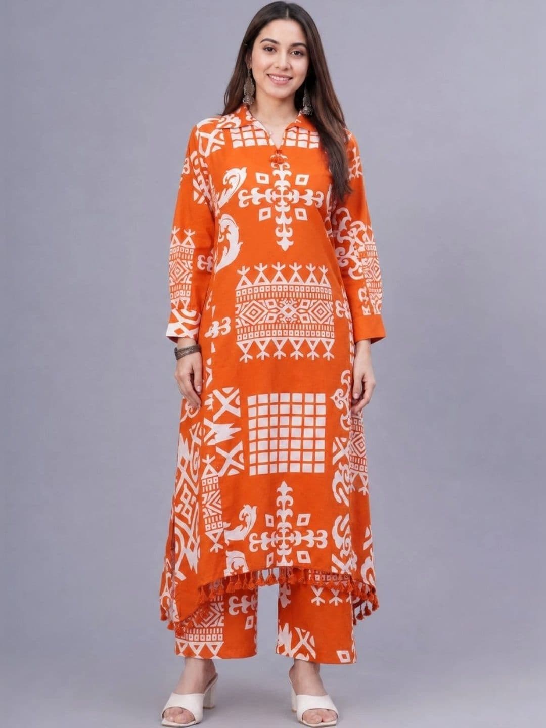 Amayra Women Ethnic Motifs Printed Regular Pure Cotton Kurta with Trousers - view 1
