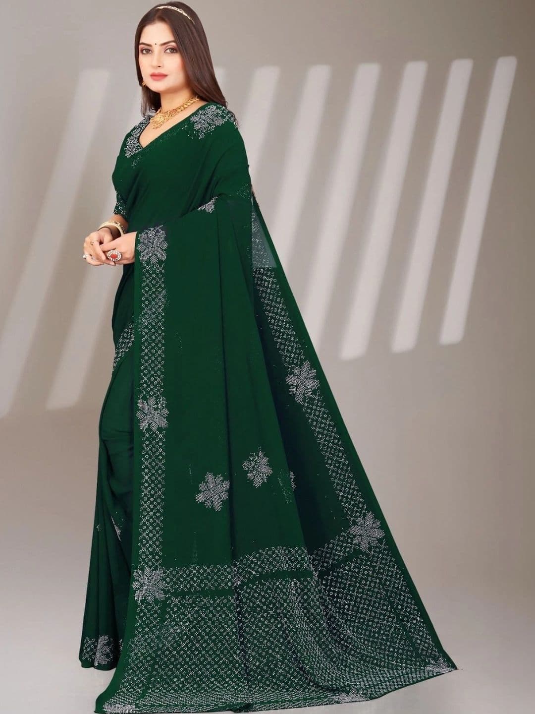 Textile Mantra Embellished Poly Chiffon Saree thumbnail 4