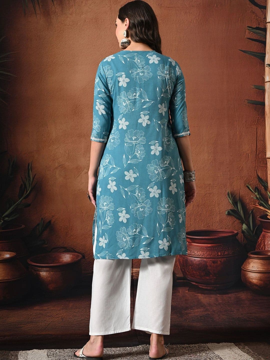 HERE&NOW Women Floral Printed Thread Work Floral Kurta thumbnail 4