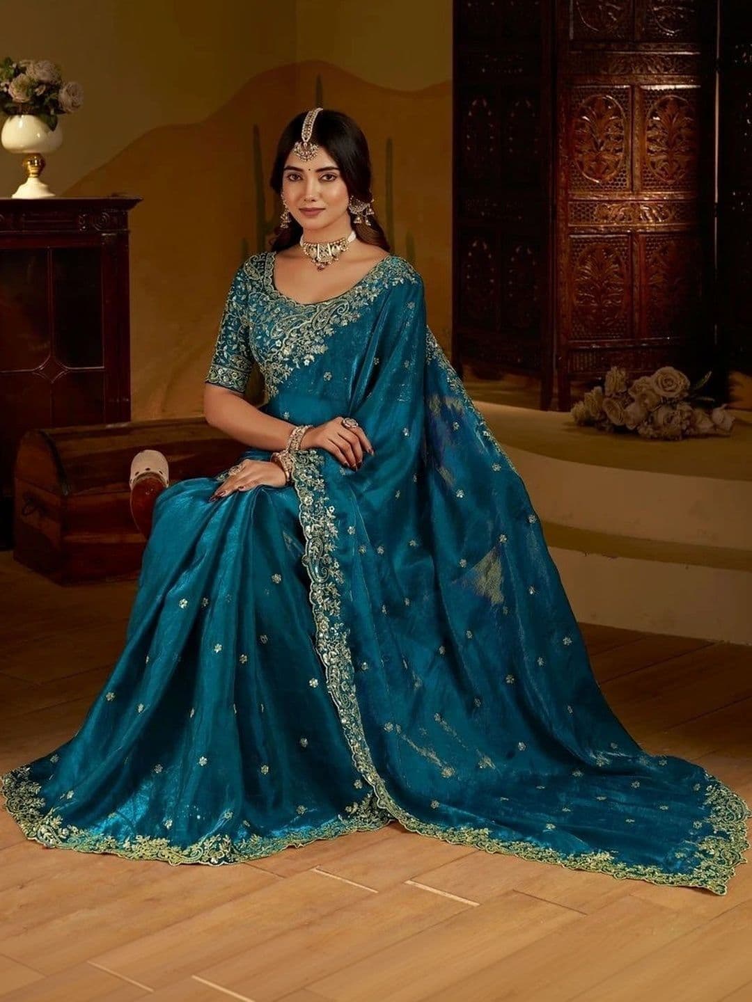 kantuba Embroidered Satin Banarasi Saree thumbnail 3
