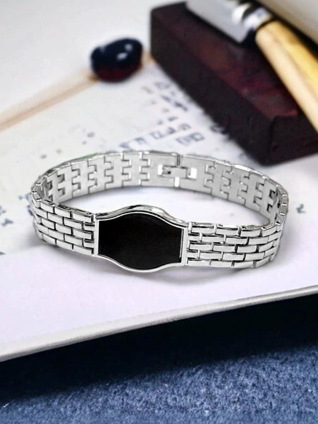 Nevy Men Silver-Plated Link Bracelet thumbnail 5