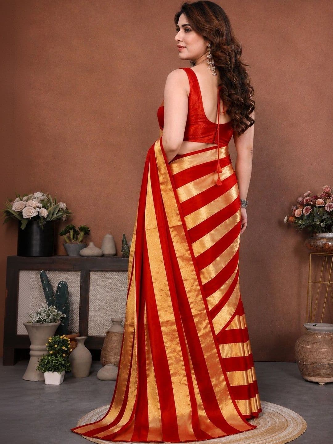 Zenofab Striped Zari Satin Leheriya Saree thumbnail 3