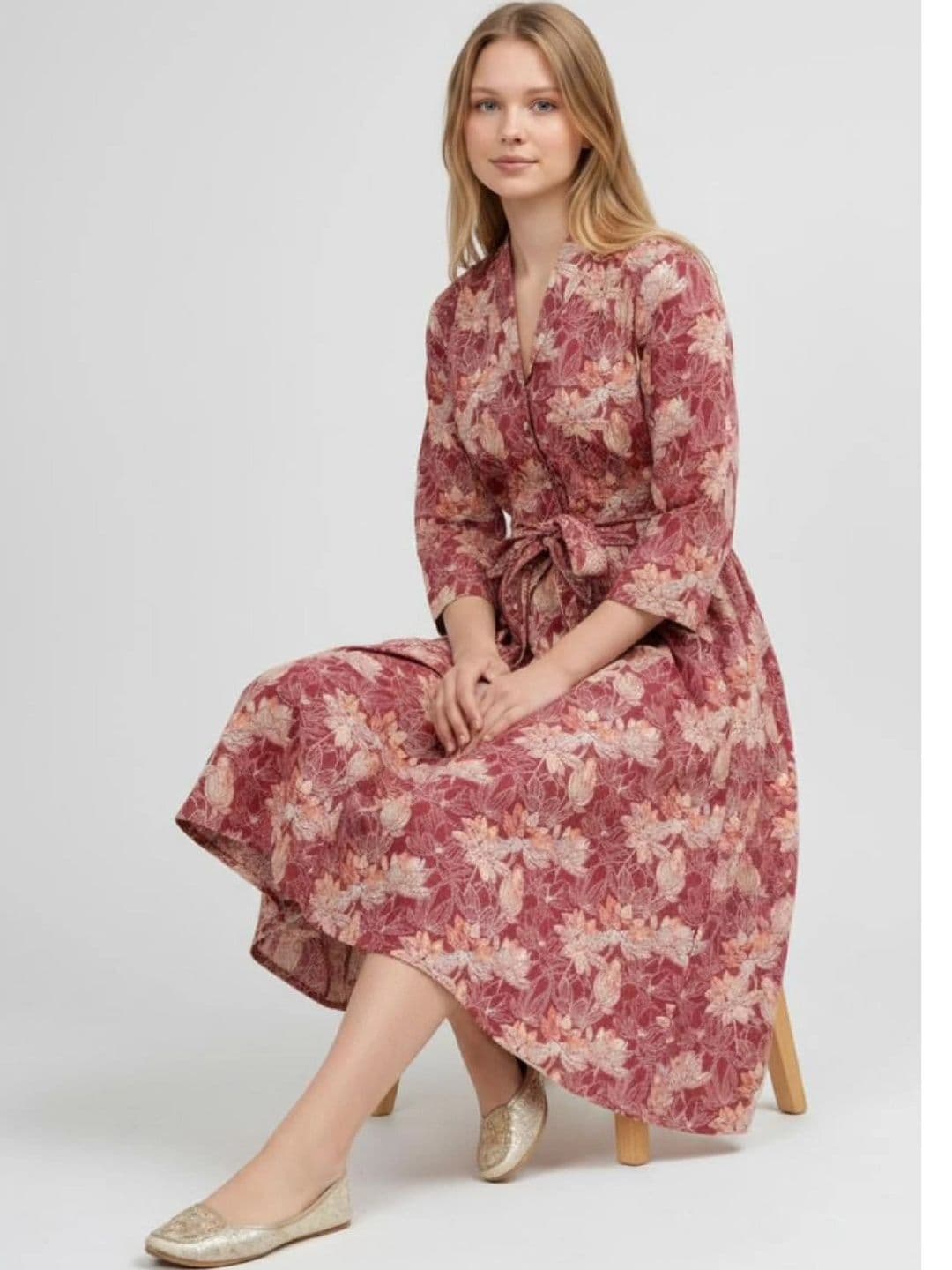 DMP FASHION Women Floral Printed Floral Khadi Handloom Kurta thumbnail 3