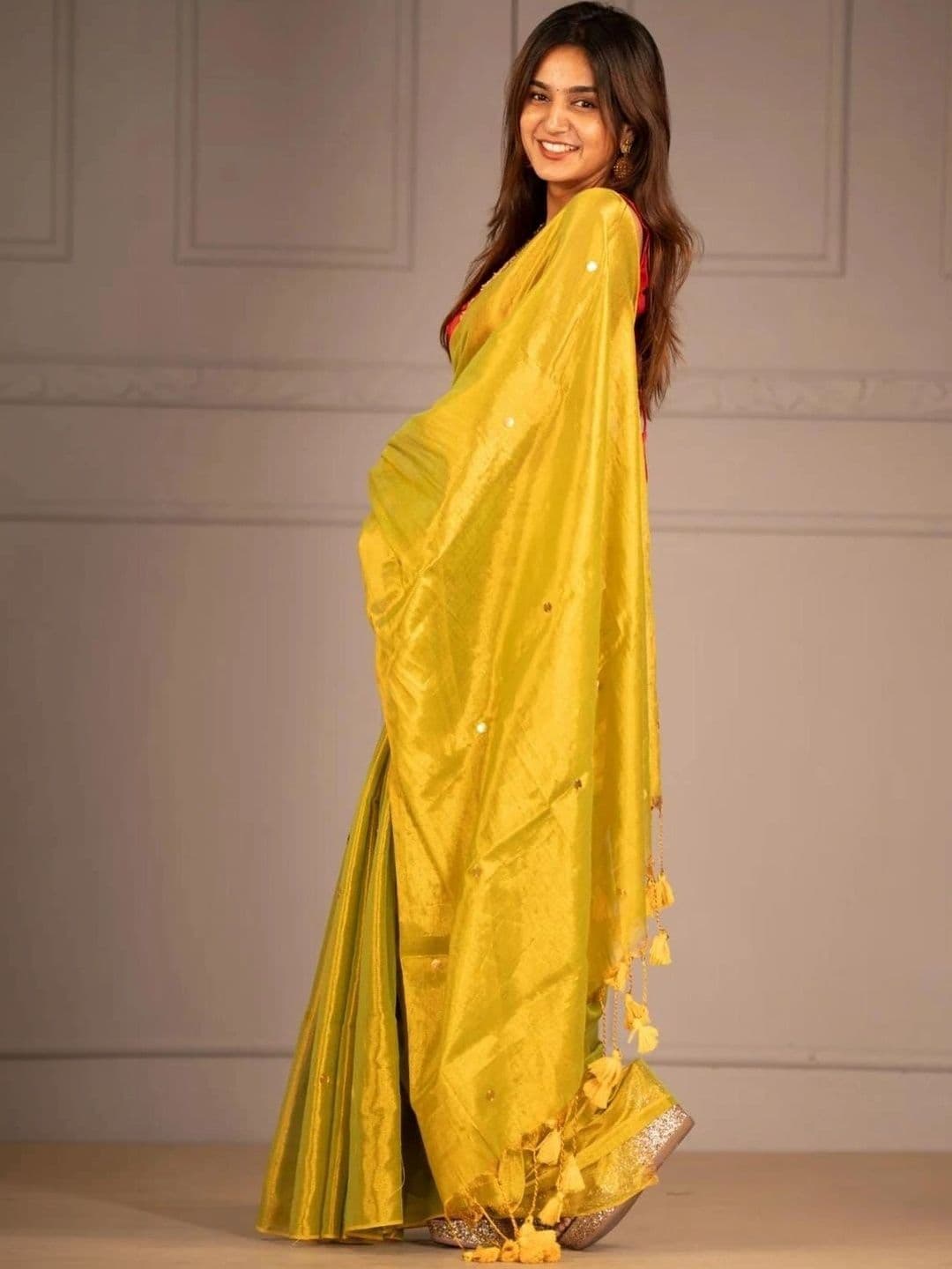 Sangria Sequinned Tissue Chanderi Saree thumbnail 5