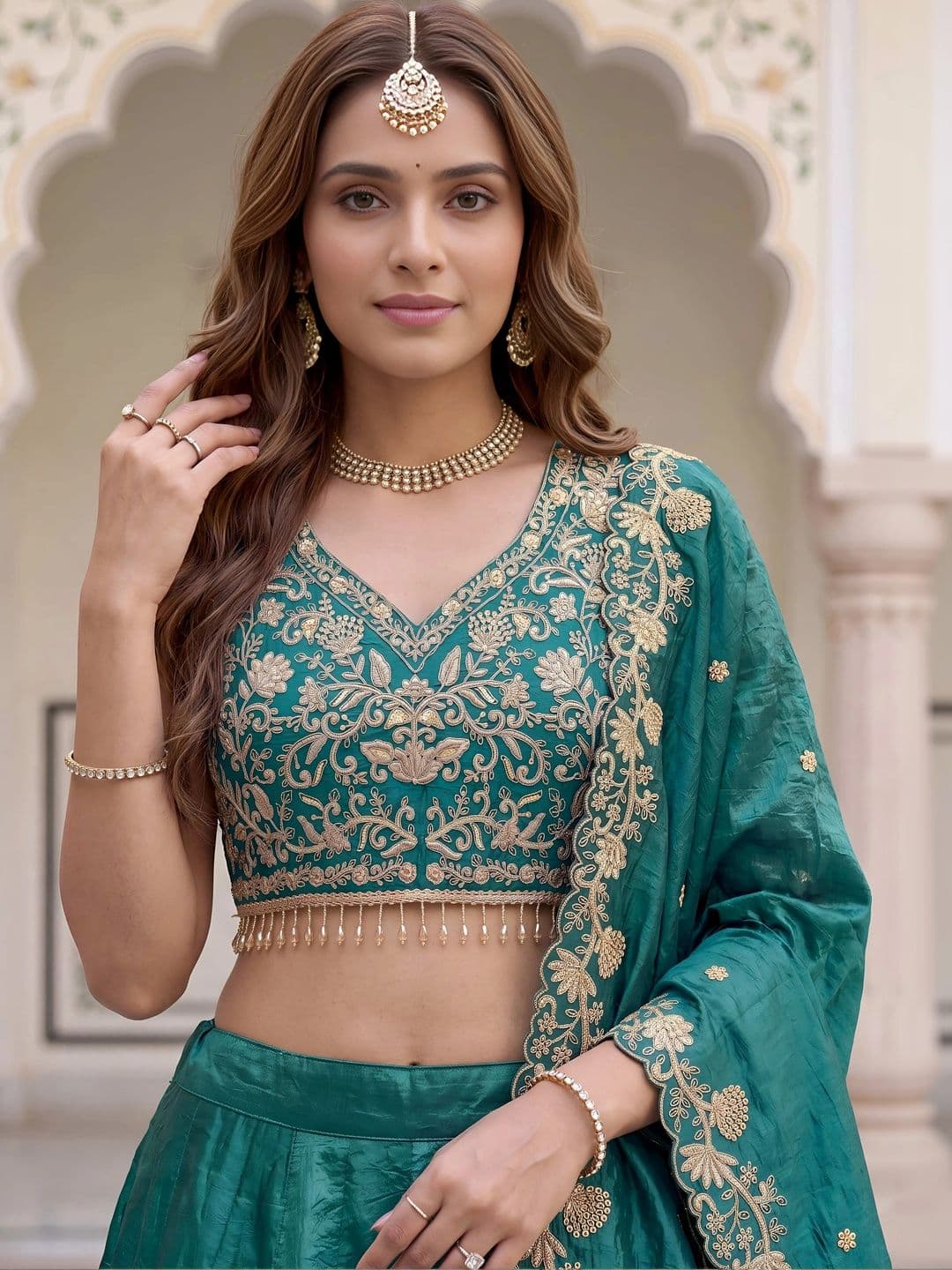 ETHNIC PLUS Embroidered Thread Work Semi-Stitched Lehenga & Unstitched Blouse With Dupatta thumbnail 3