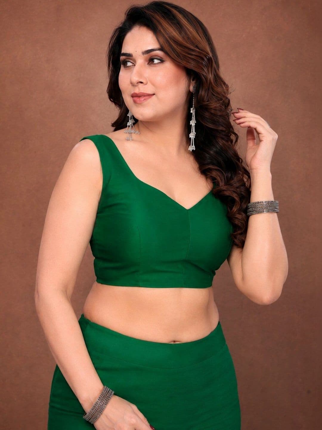 Zenofab Striped Zari Satin Leheriya Saree thumbnail 4