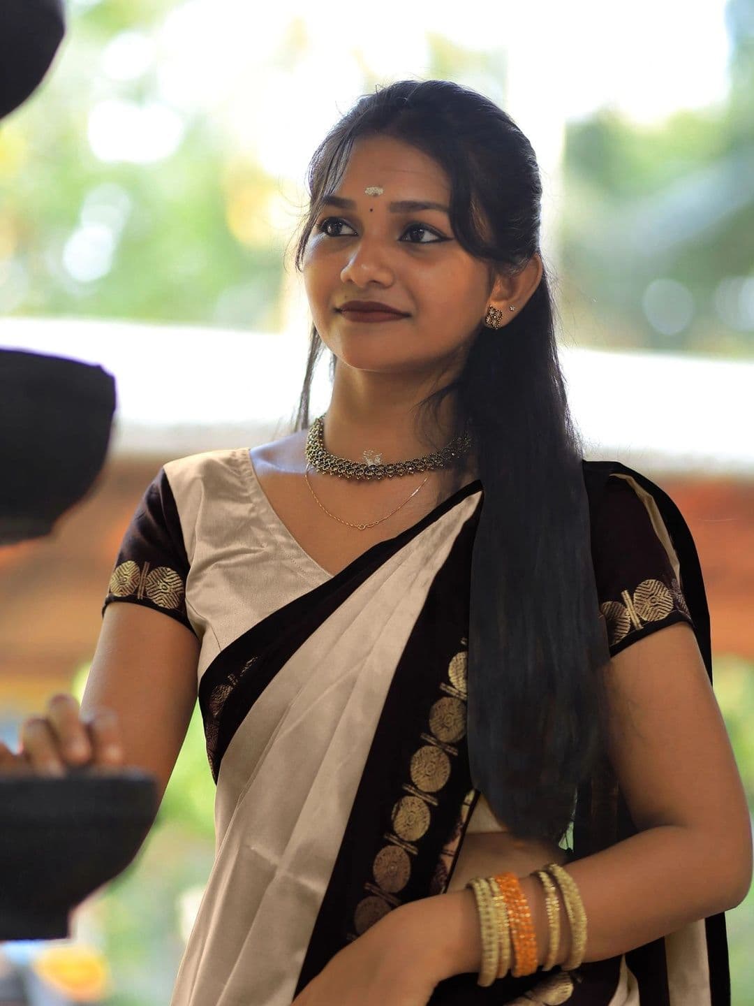 KALINI Woven Design Zari Designer Gadwal Saree thumbnail 5