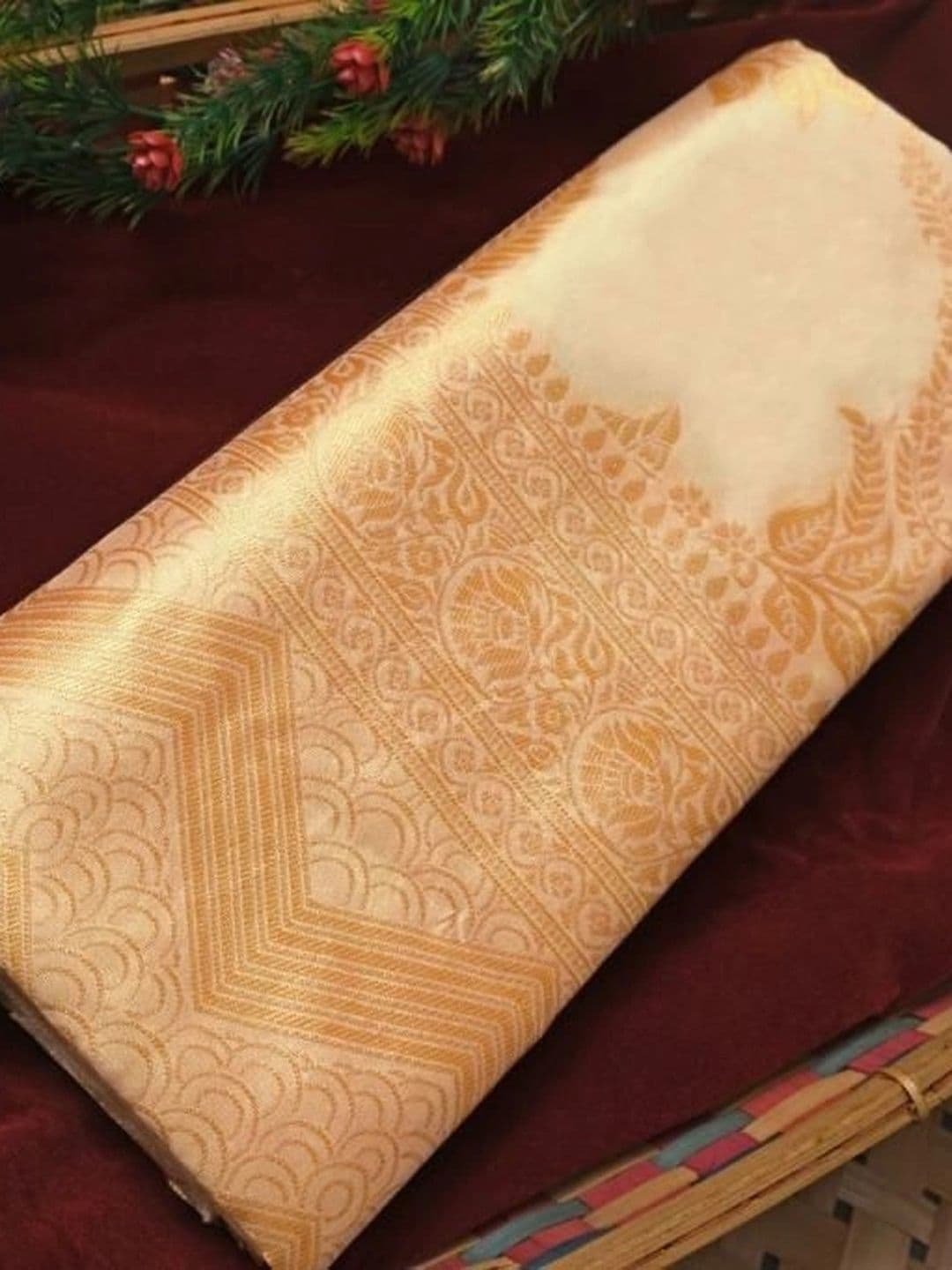 revika Woven Design Zari Art Silk Designer Kanjeevaram Saree thumbnail 7