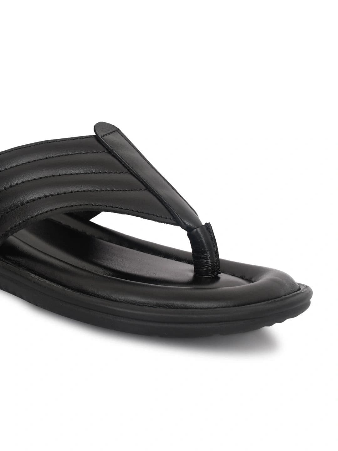 Roadster Men Thong Flip-Flops thumbnail 2
