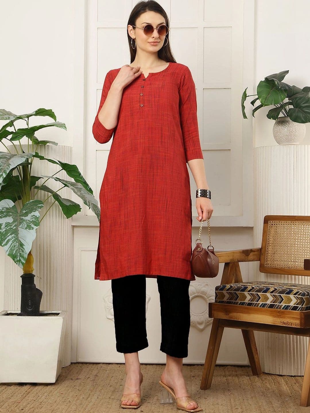 KALINI Women Kurta thumbnail 3