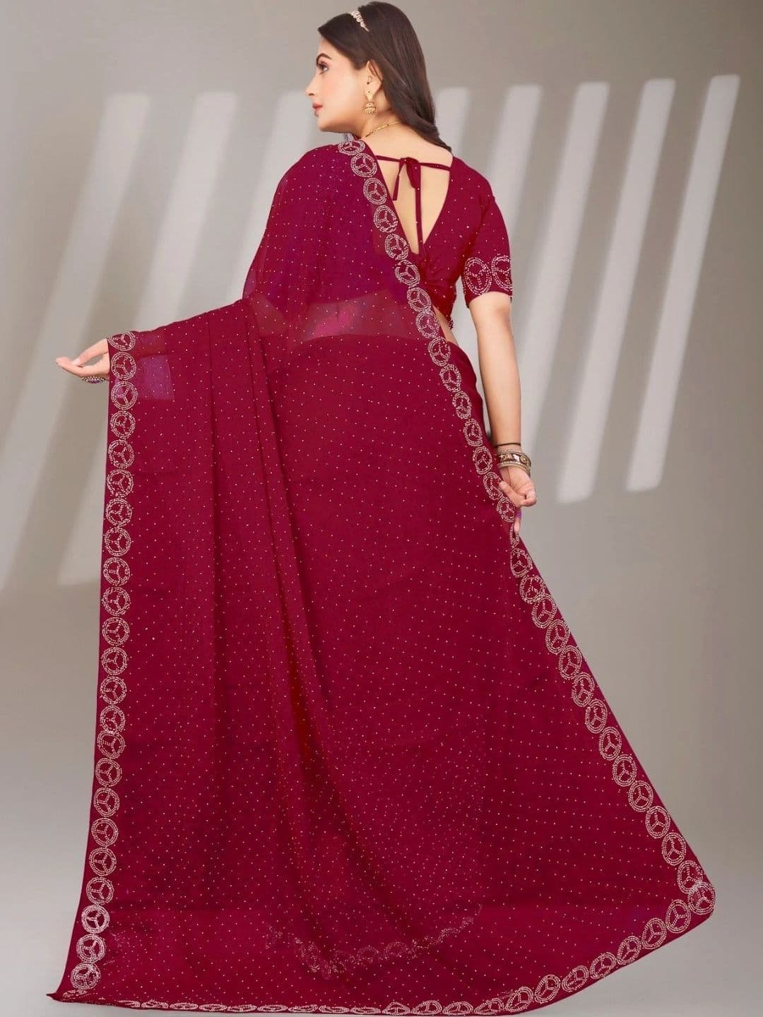 PRANU TRENDS Embellished Poly Chiffon Saree thumbnail 3