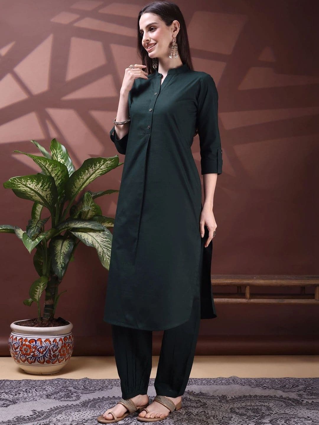 Berrylicious Women Regular Pure Cotton Kurta with Trousers thumbnail 7