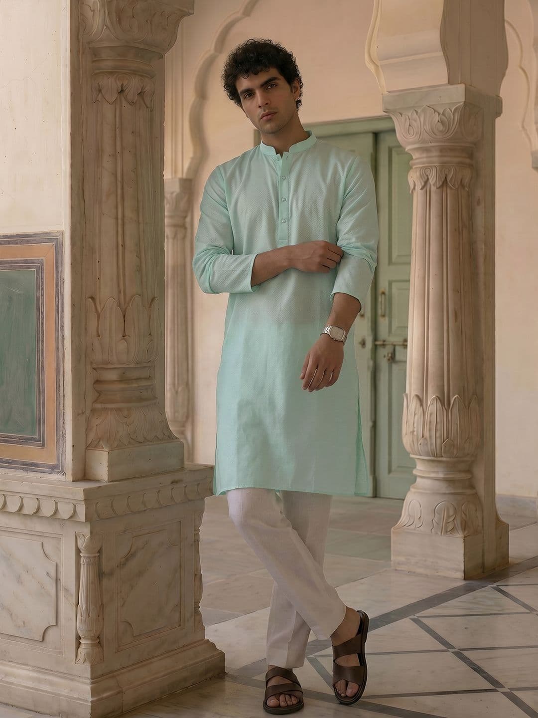 Anouk Self Design Textured Kurta thumbnail 4