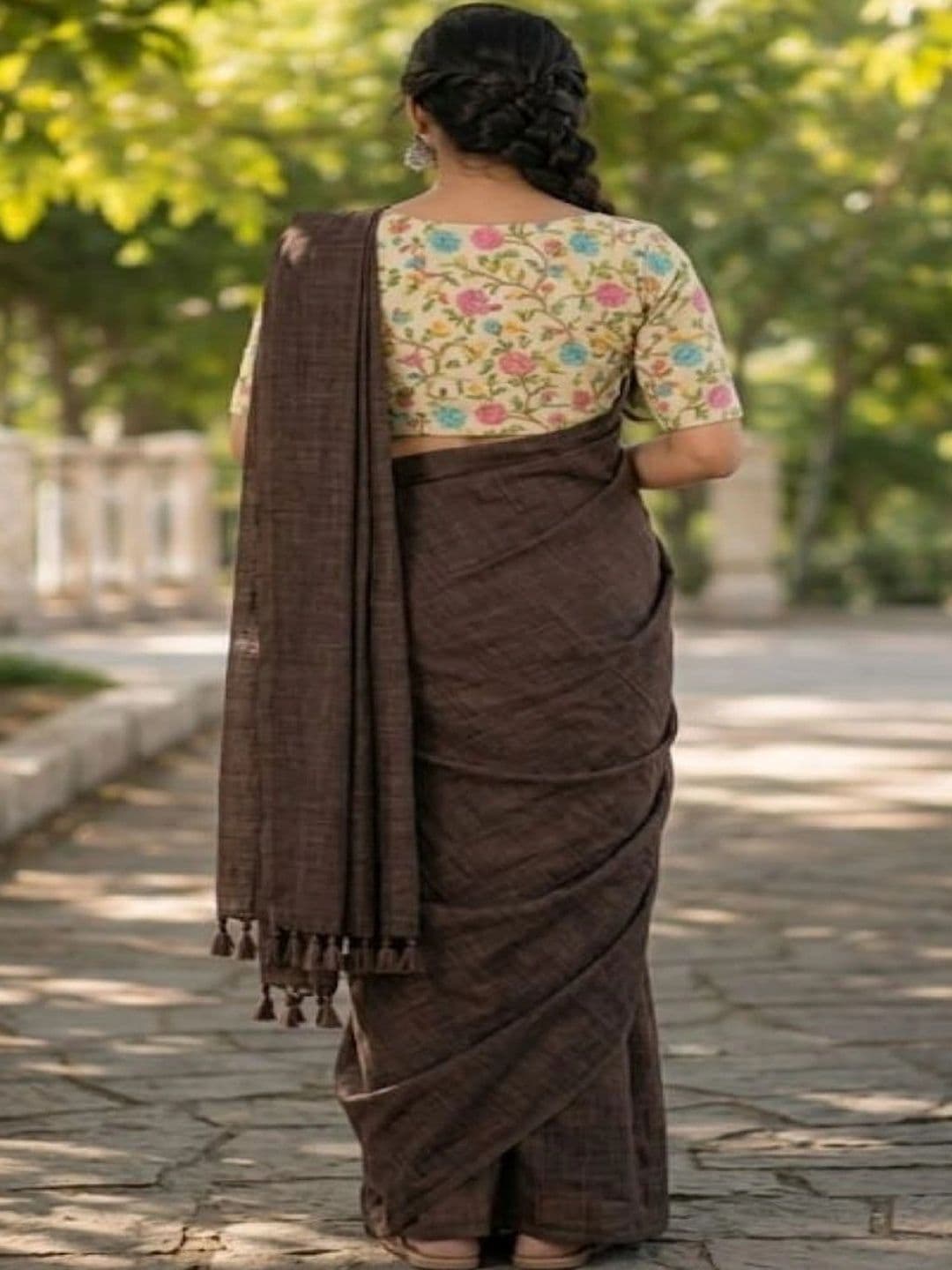 DEVATVAM Pure Cotton Saree thumbnail 2