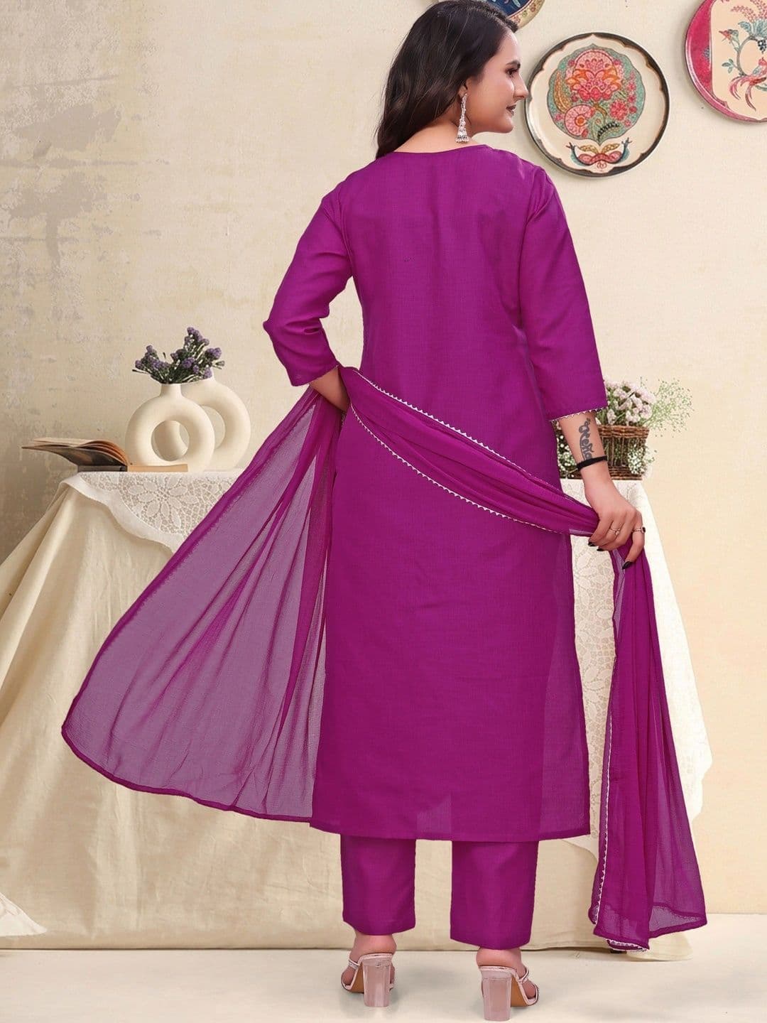 JOGAN Women Ethnic Motifs Embroidered Regular Thread Work Kurta with Trousers & With Dupatta thumbnail 4