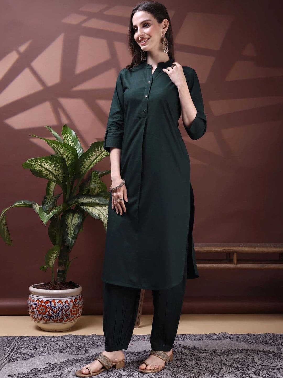 Berrylicious Women Regular Pure Cotton Kurta with Trousers thumbnail 2