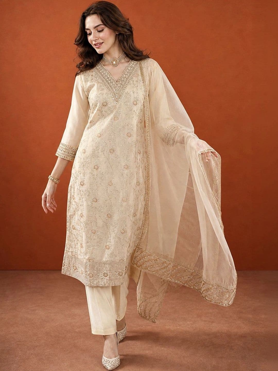 SAINOOR Women Ethnic Motifs Embroidered Regular Thread Work Kurta with Trousers & With Dupatta thumbnail 2
