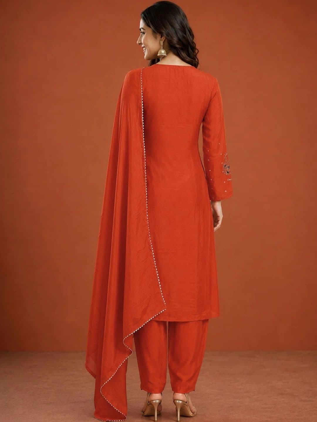 SAINOOR Women Ethnic Motifs Embroidered Empire Thread Work Kurta with Trousers & With Dupatta thumbnail 4